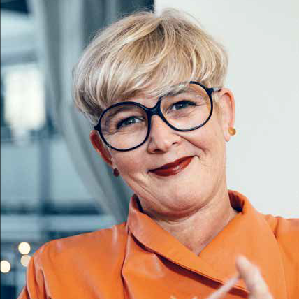 Read more about the article Von der Kindergärtnerin zur Strick-Designerin