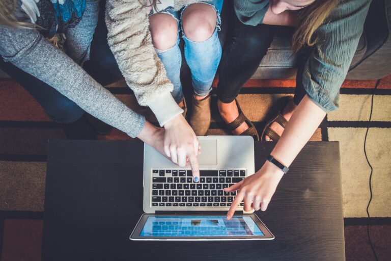 Read more about the article Welche Social Media Plattform wofür nutzen?